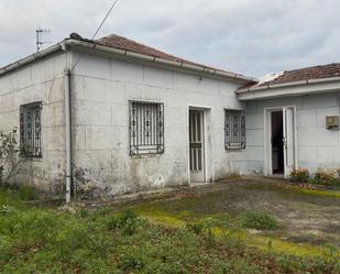 Vista exterior de Casa o xalet en venda en Sandiás amb Jardí privat, Terrassa i Traster