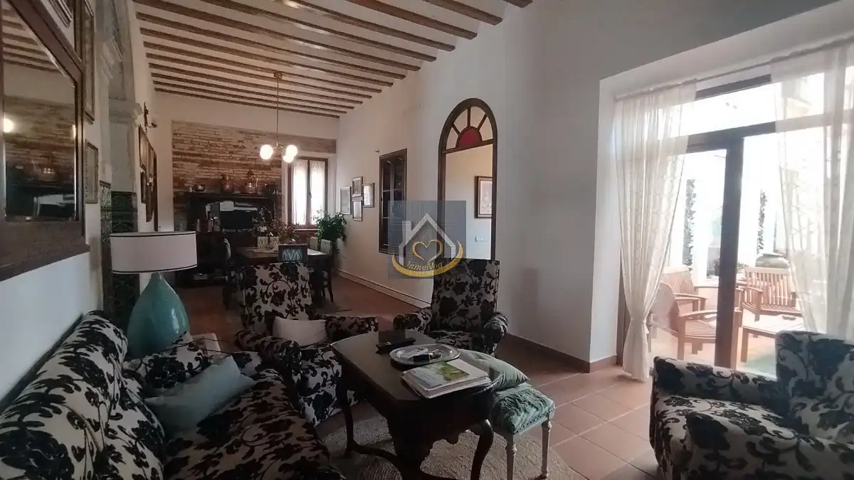 Sala de estar de Edificio en venta en Cartaya