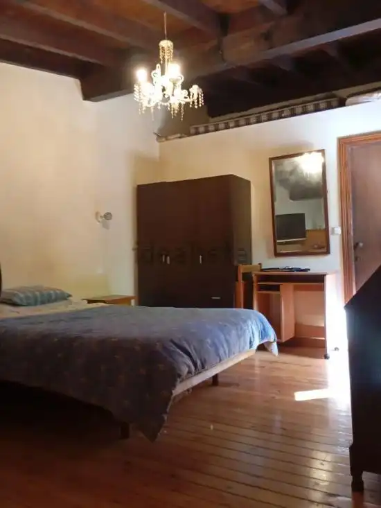 Dormitori de Casa o xalet en venda en Pesaguero amb Calefacció, Terrassa i Moblat