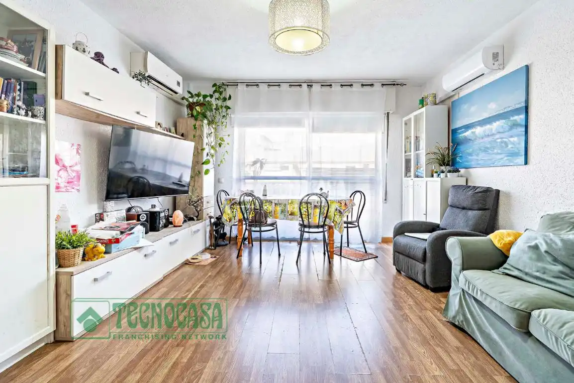 Piso en venta en Av. de Juan Bonachera, Roquetas Pueblo
