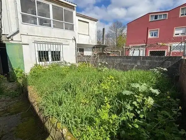 Casa o chalet en venta en Carballo con Jardín privado y Amueblado