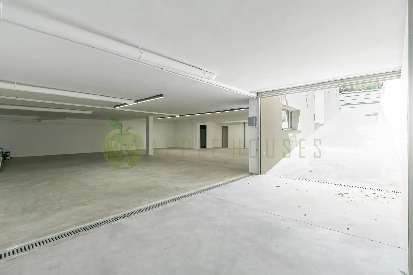 Casa amb piscina en venda a Carrer de Margarida Xirgu, imagen 64