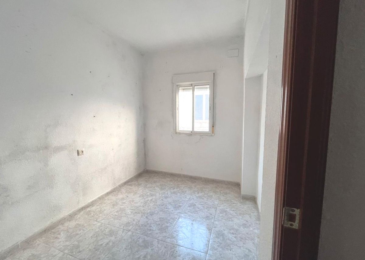 Dormitori de Casa adosada en venda en Valenzuela