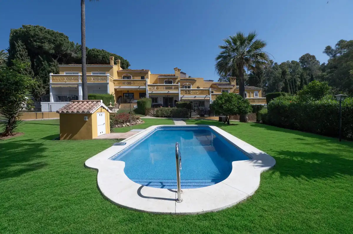 Reihenhaus mit Pool zum Verkauf in Calahonda, imagen 34