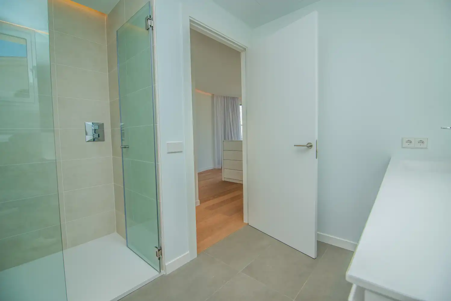 Baño de Casa o chalet en venta en L'Escala con Aire acondicionado, Calefacción y Jardín privado