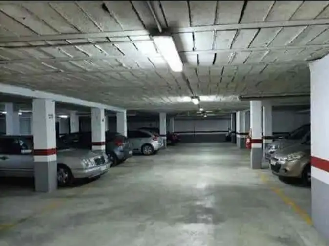 Parking à vendre à Calle Manuel Olmedo Serrano 4, imagen 2