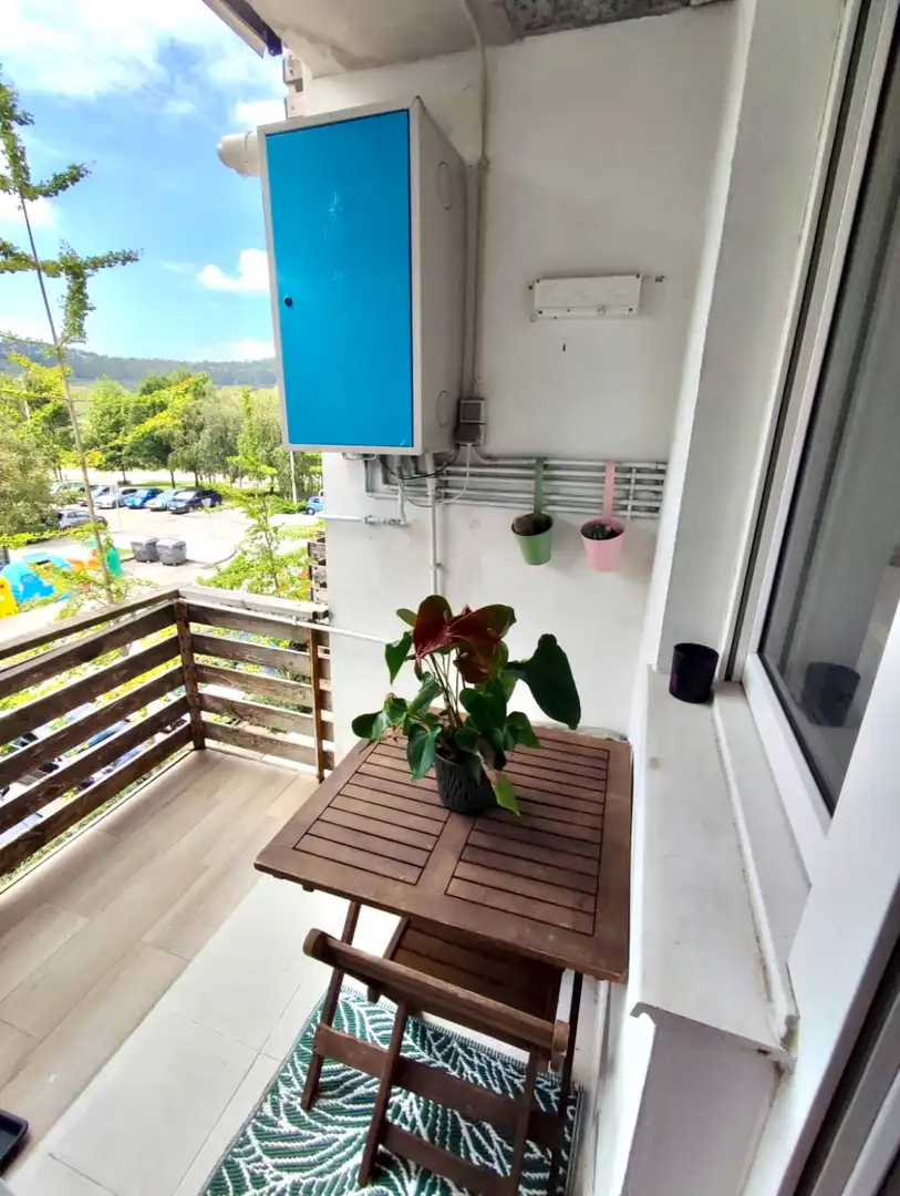Flat for rent in Mompía - Avenida de la Libertad, Mompia
