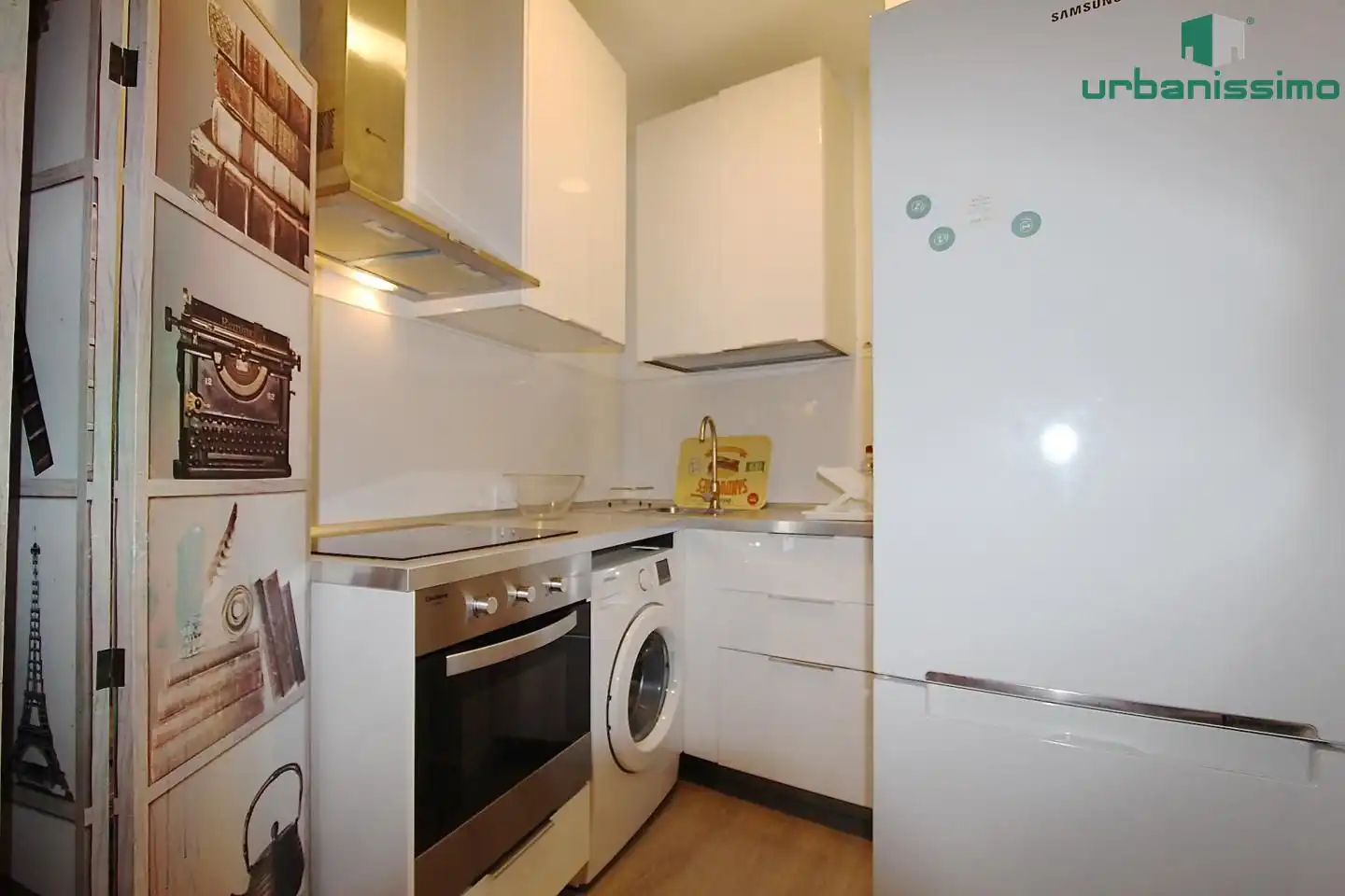 Kitchen of Apartments for sale in Madrid  with Air Conditioner