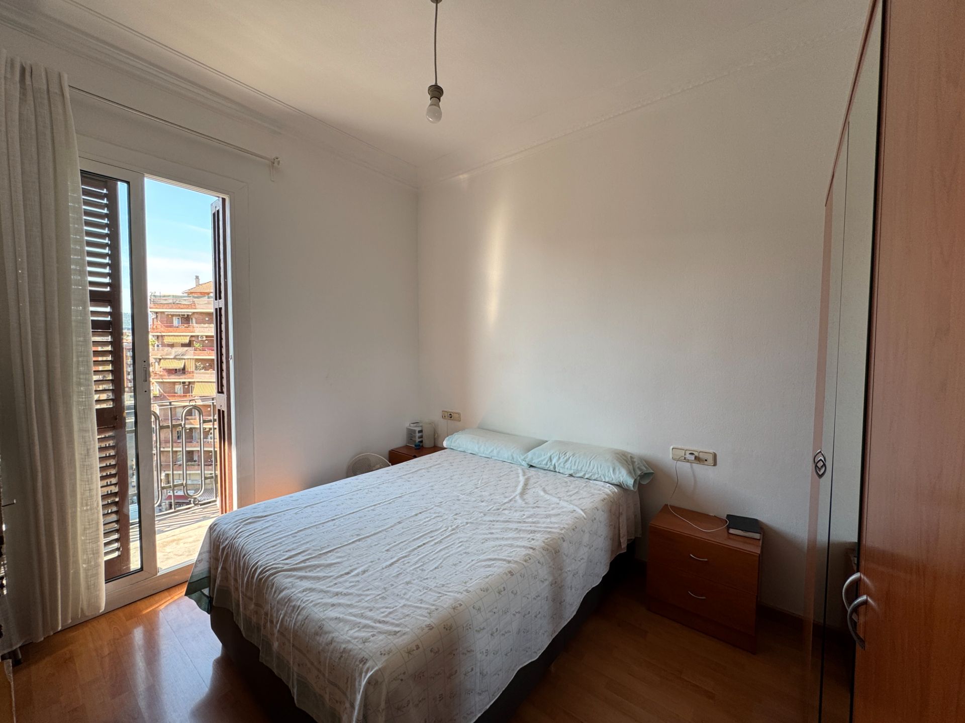 Flat for sale in Gran Via de les Corts Catalanes, La Font de la Guatlla