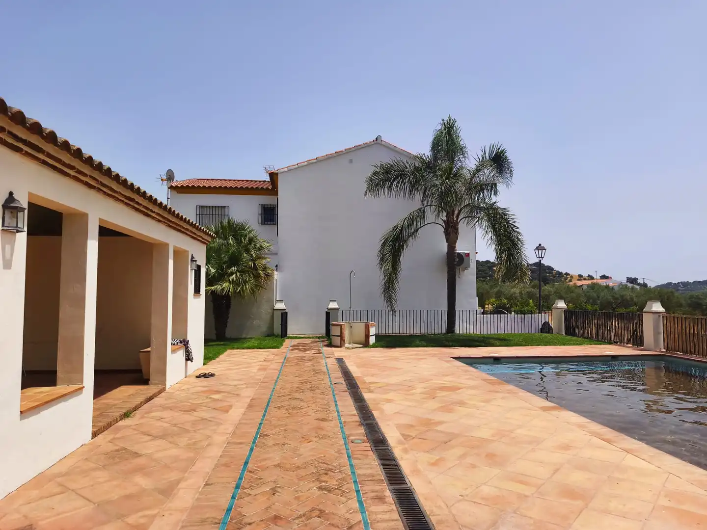 Jardí de Apartament en venda en Cazalla de la Sierra amb Aire condicionat, Calefacció i Moblat