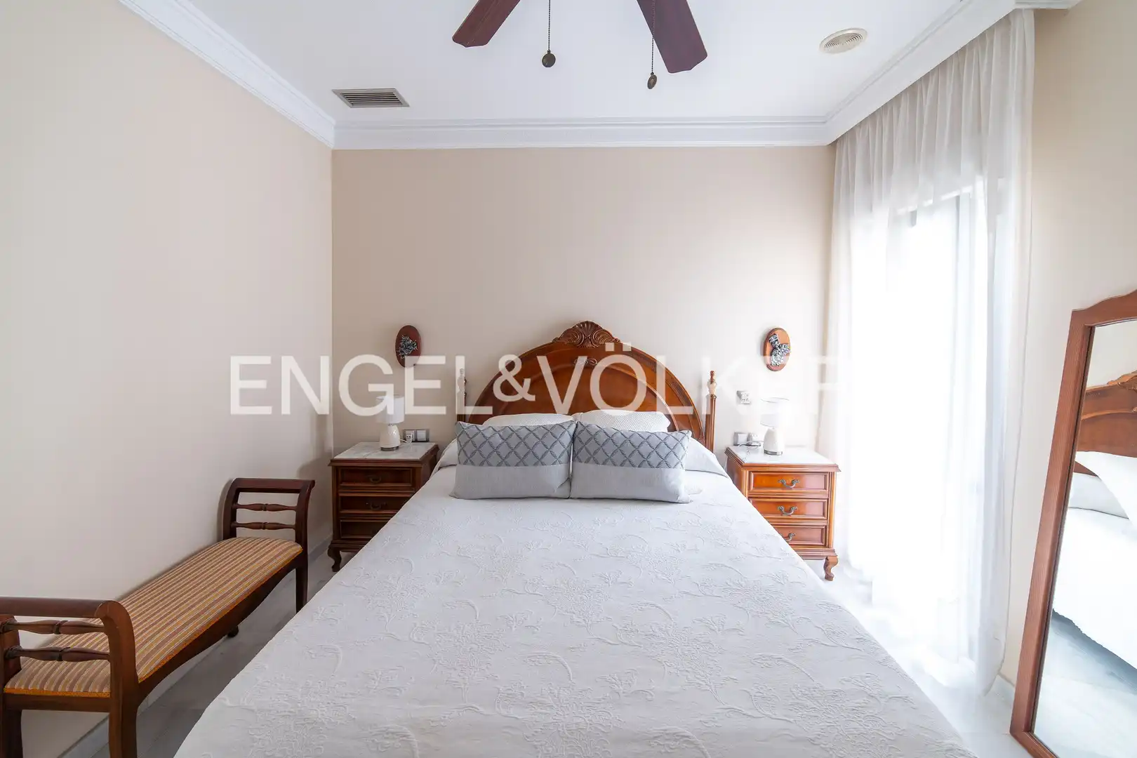 Bedroom of Country homes for sale in San Fernando  with Heating, Private garden and Swimming Pool