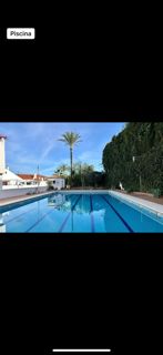 Piscina de Pis de lloguer en Marbella amb Aire condicionat, Terrassa i Moblat