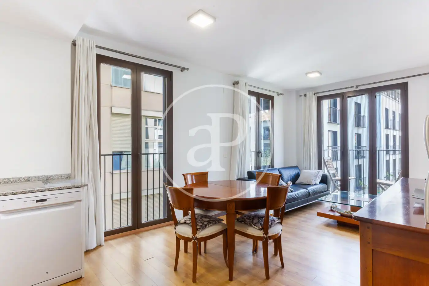 Exterior view of Flat for rent in Valencia  with Air Conditioner, Heating and Furnished