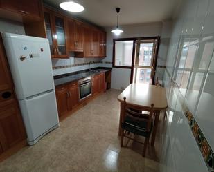 Kitchen of Flat to rent in Avilés  with Heating, Parquet flooring and Terrace