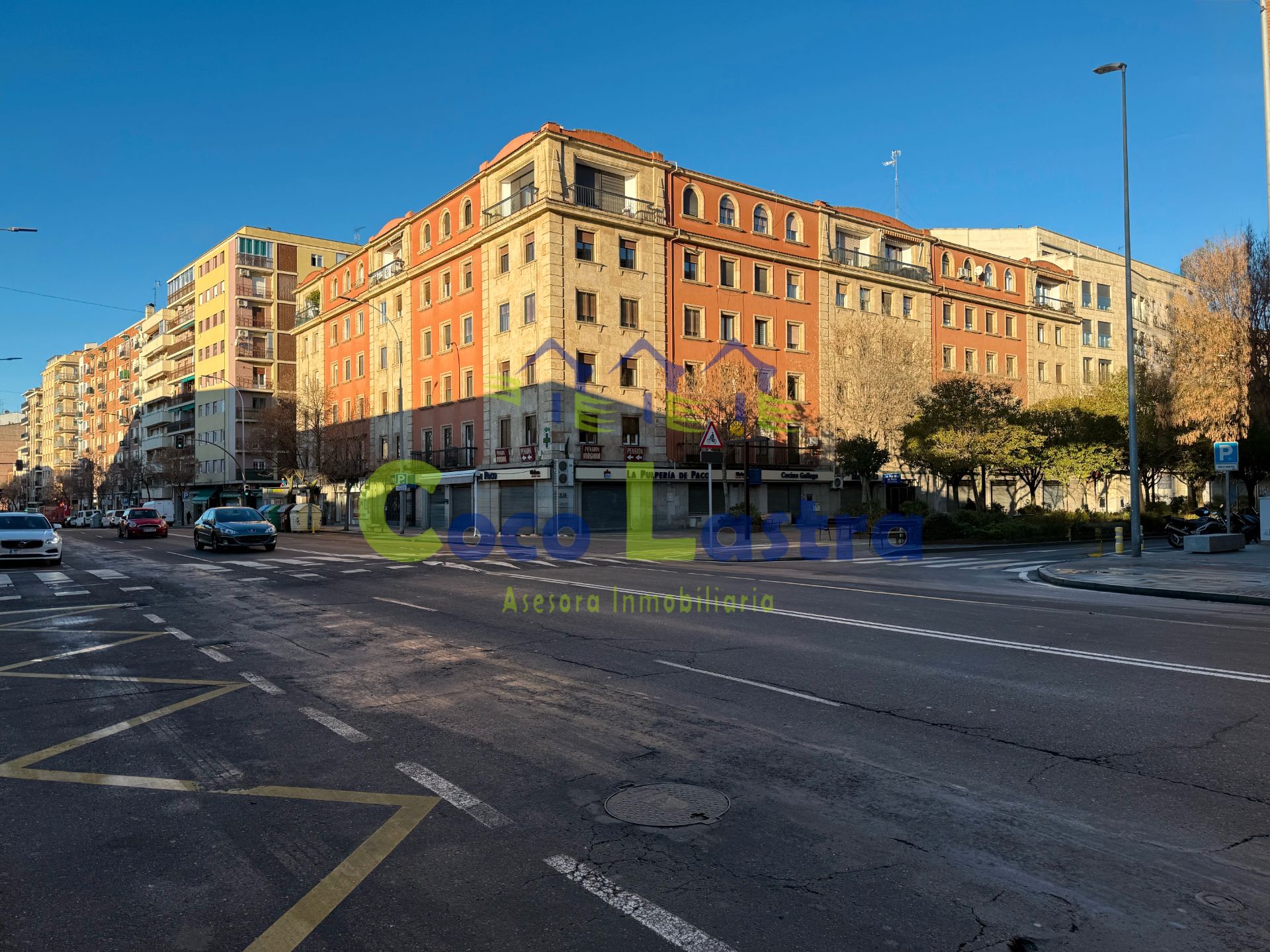 Exterior view of Flat for sale in Salamanca Capital  with Heating, Parquet flooring and Storage room