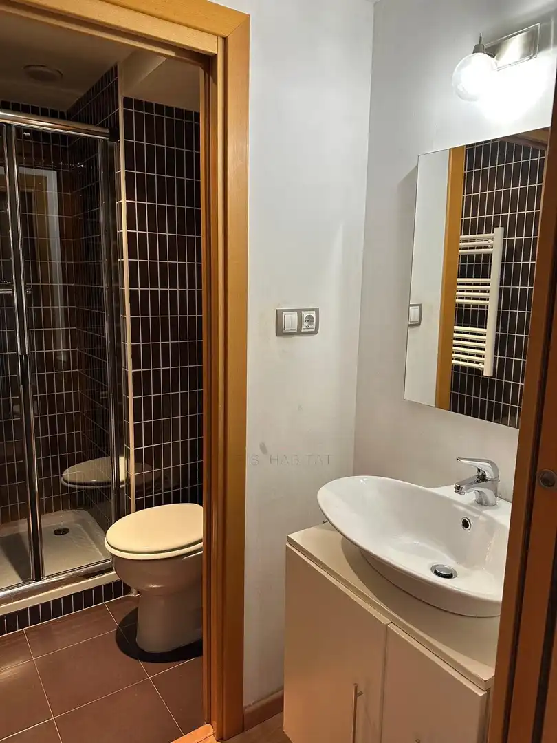 Badezimmer von Maisonette zum Verkauf in Alpicat mit Klimaanlage und Schwimmbad