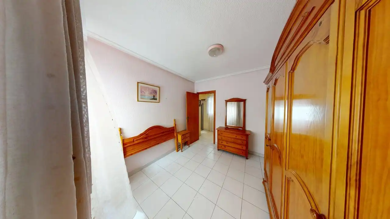 Piso con ascensor en venta en Calle San Miguel de Salinas, imagen 7