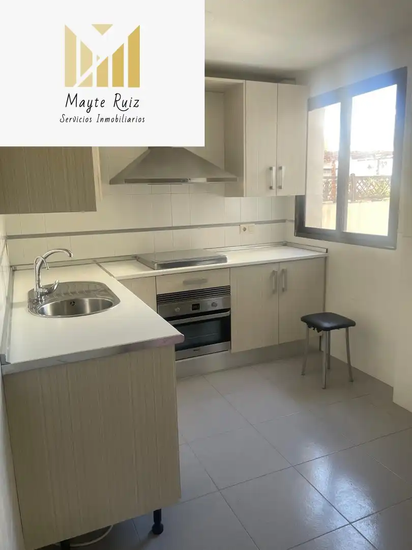 Flat with terrace for sale in El Ejido Ciudad
