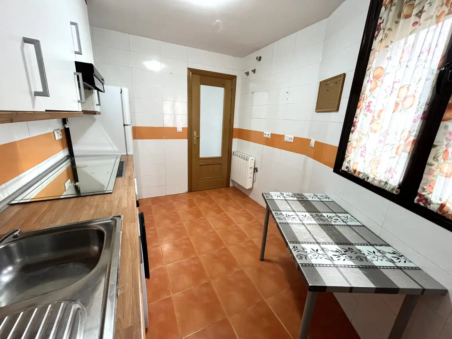 Cocina de Dúplex en venta en Illescas con Calefacción, Trastero y Balcón