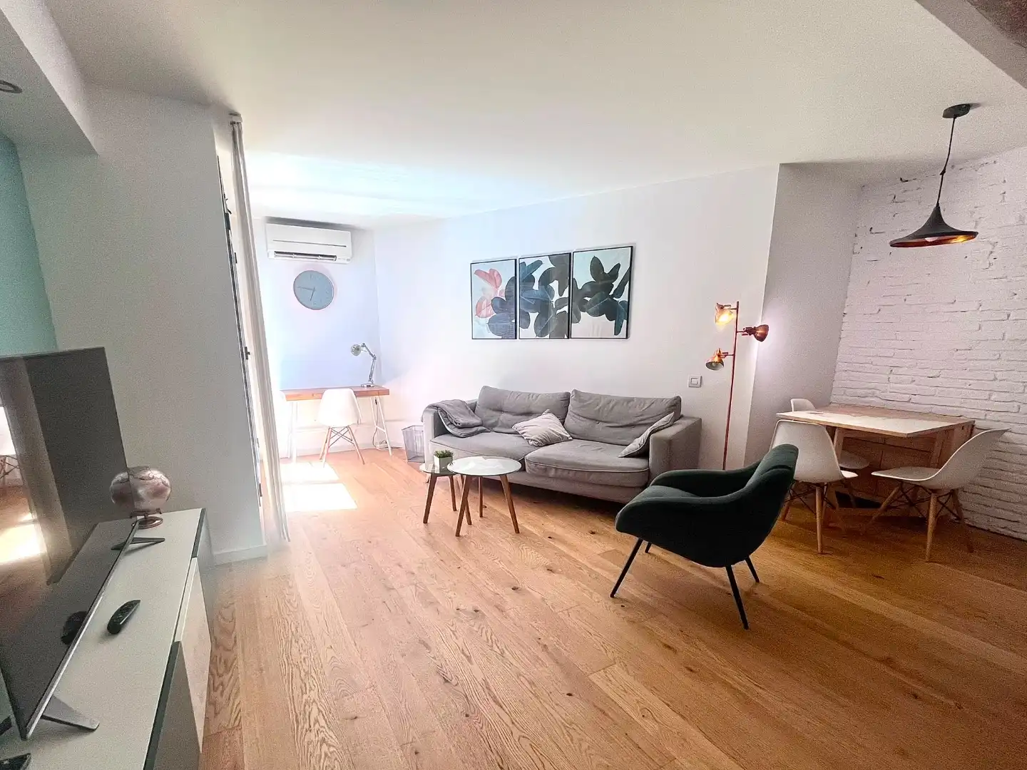 Flat with lift for sale in del devant del portal nou 2, imagen 3