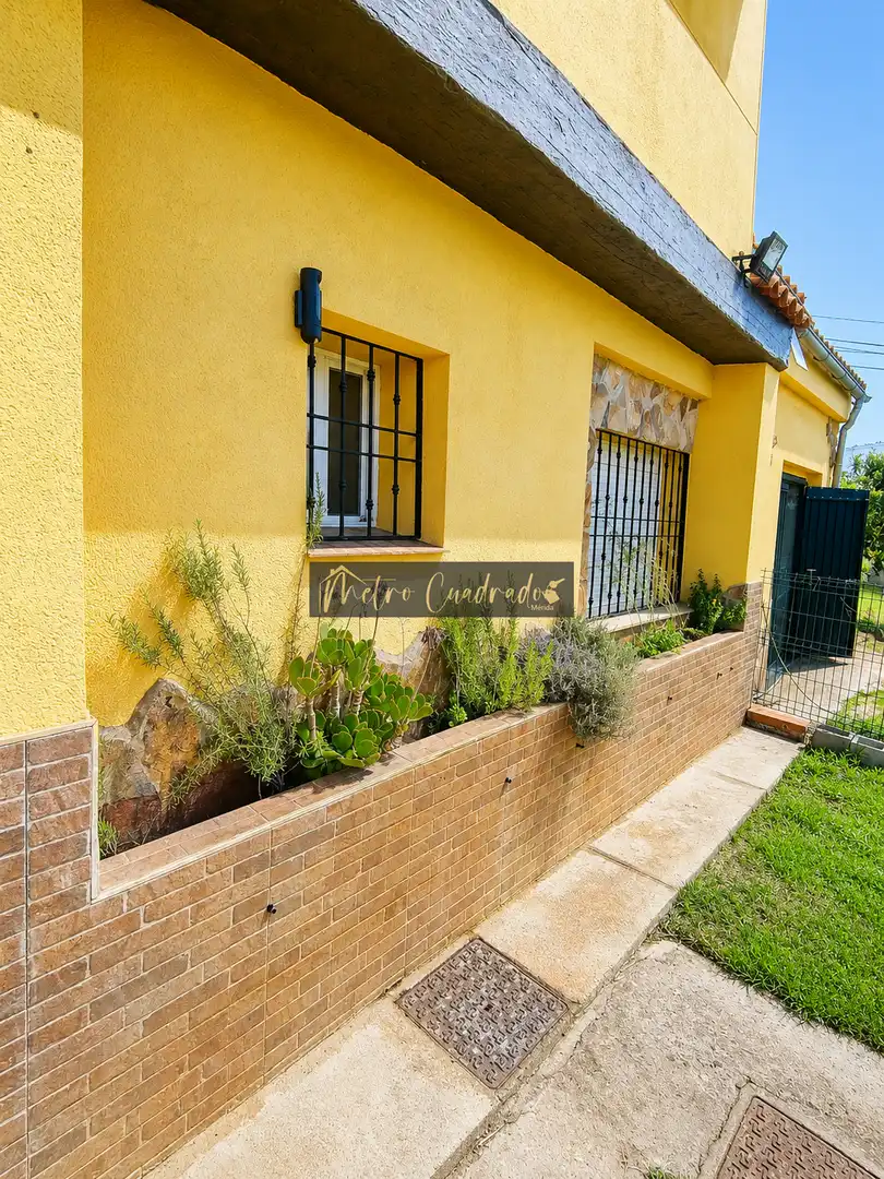 Finca rústica en venta en Alcuéscar con Terraza y Trastero