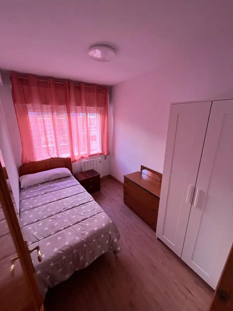 Dormitori de Pis per a compartir en Móstoles amb Terrassa