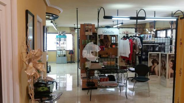 Local comercial en Alquiler en Valle Inclán en Centro