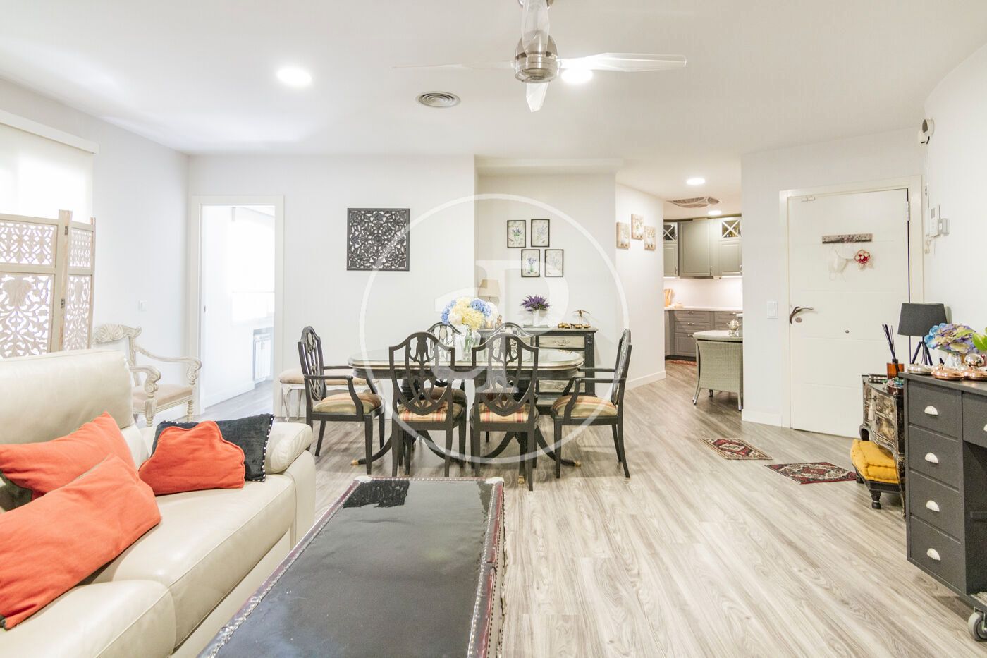 Dining room of Flat for sale in  Madrid Capital  with Air Conditioner and Heating
