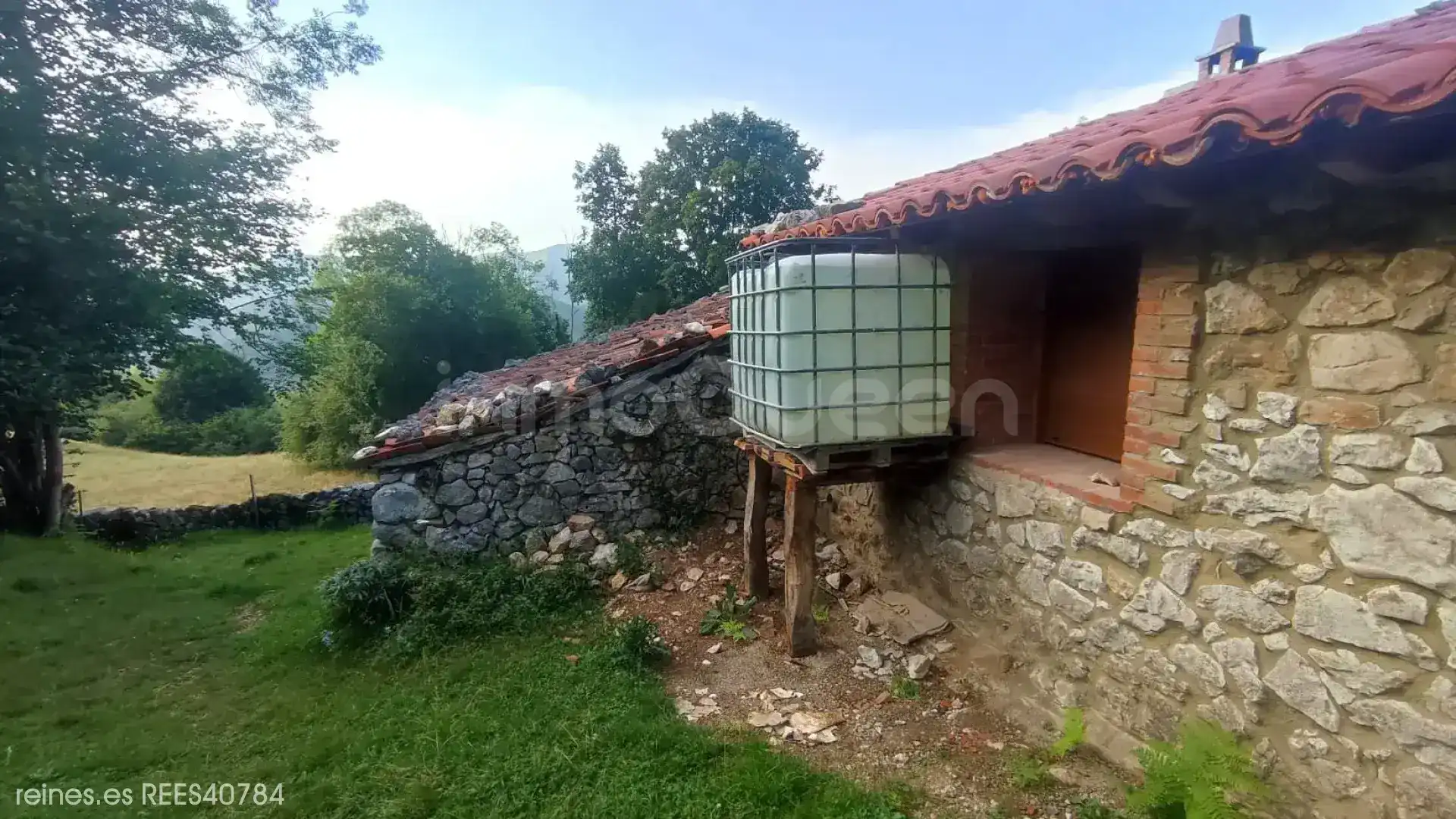 Finca rústica en venda en Onís amb Terrassa