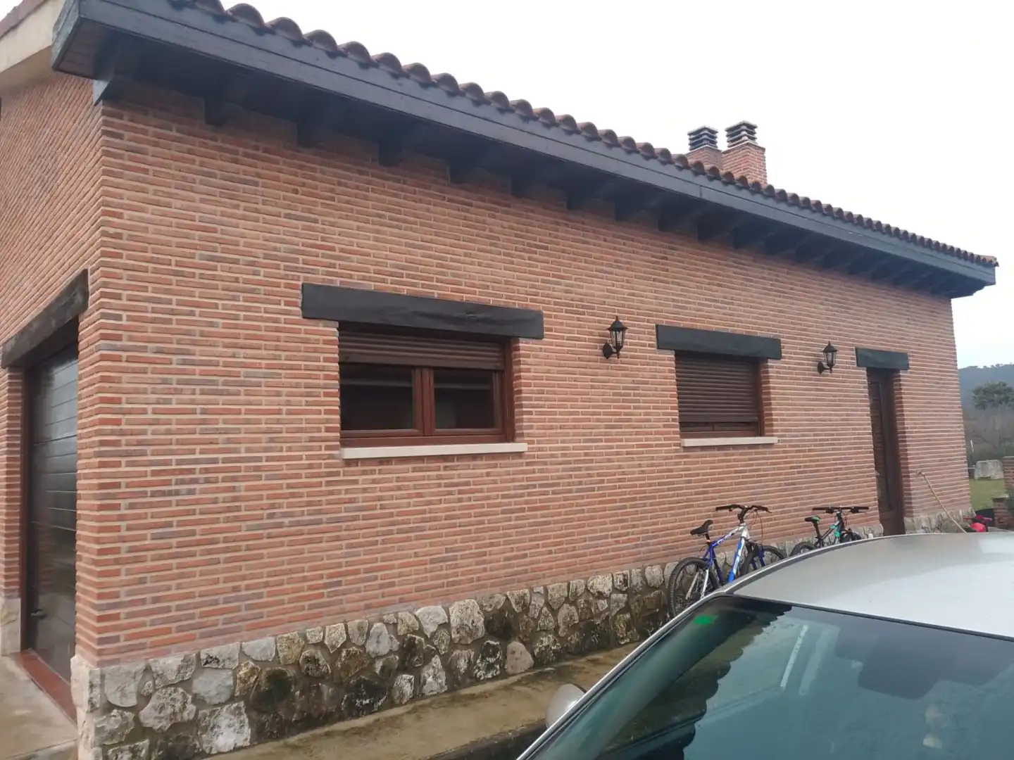Vista exterior de Casa o xalet en venda en Quintana del Puente amb Calefacció, Jardí privat i Terrassa