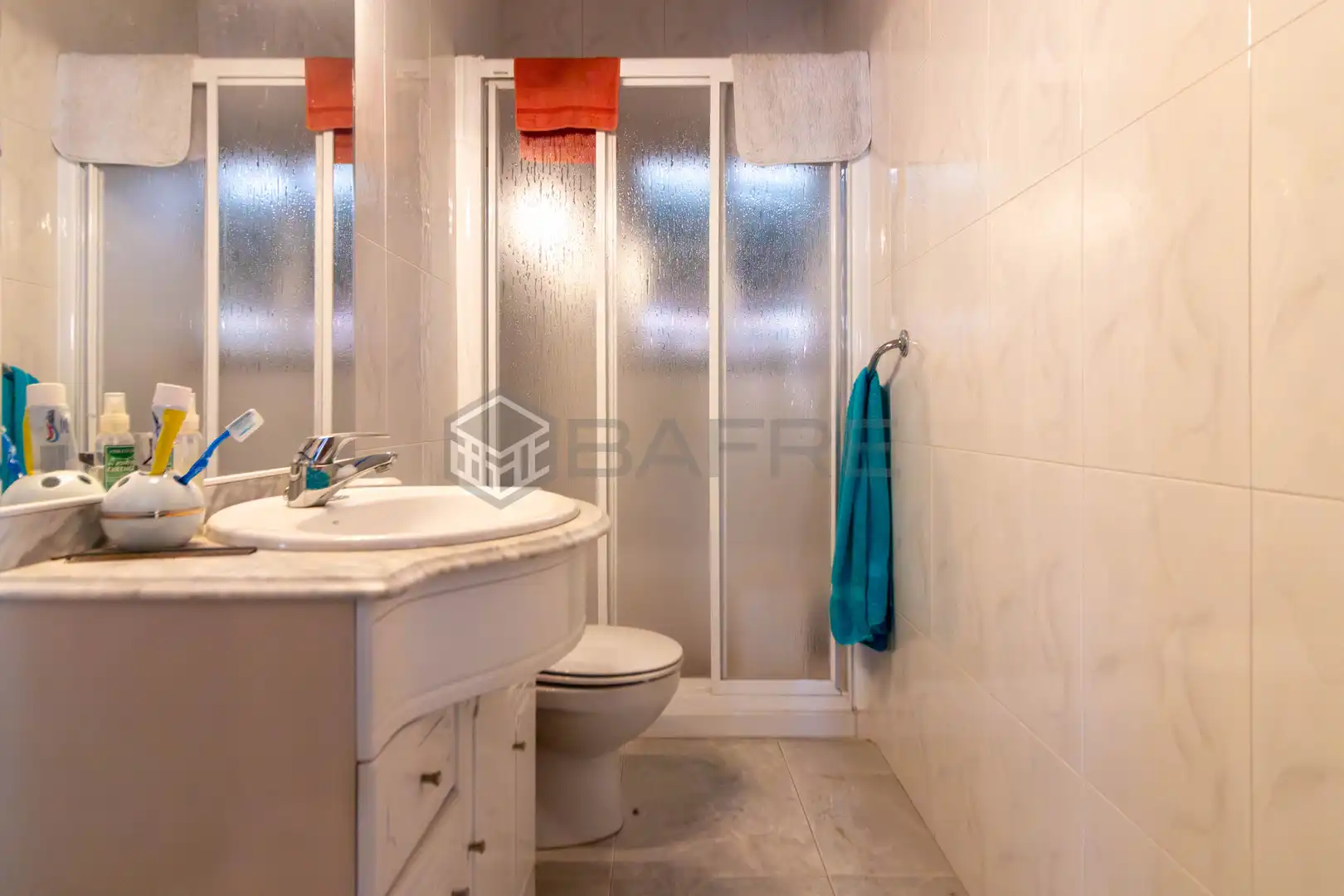 Baño de Piso en venta en Madrid con Aire acondicionado y Calefacción