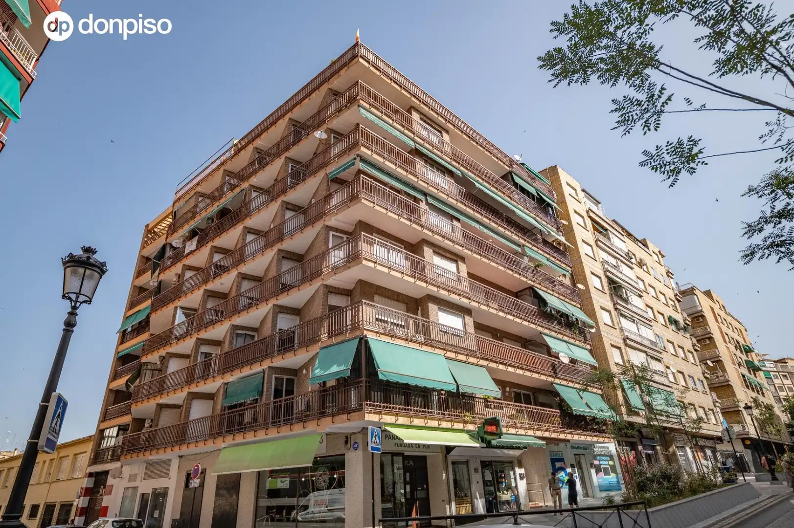 Piso con terraza en venta en Calle EMPERATRIZ EUGENIA 6, imagen 80