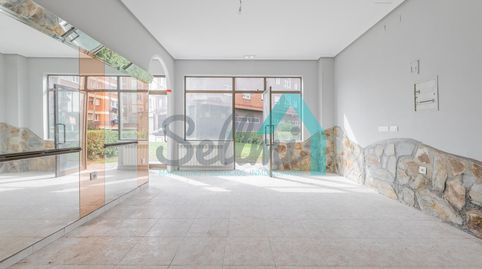 Local comercial en venta en zona Vallobín, Oviedo (Asturias, España). 

Precio: 55.000 €.
Superficie construida: 73 m². 
Plant, imatge 2