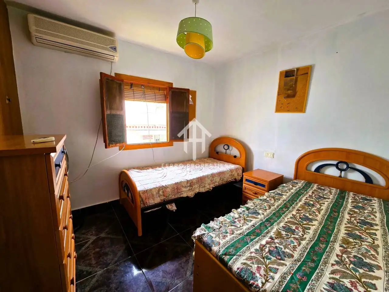Casa o xalet en venda a Calle Granada, Loja