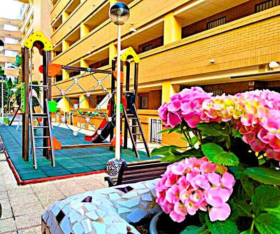 Piso en Venta en Avenida Central, 40 en Costa Caribe