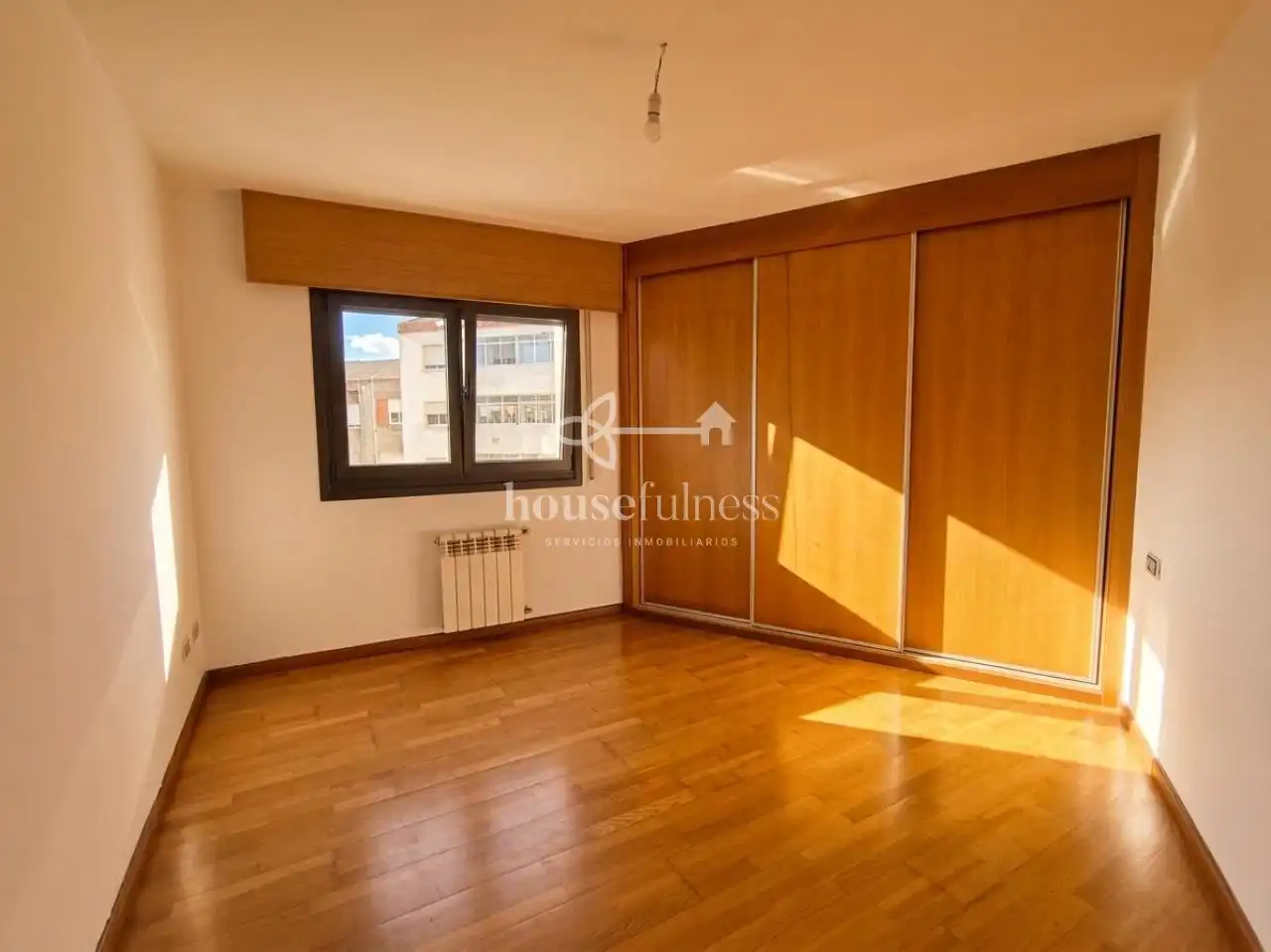 Piso con ascensor en venta en Fene, imagen 3