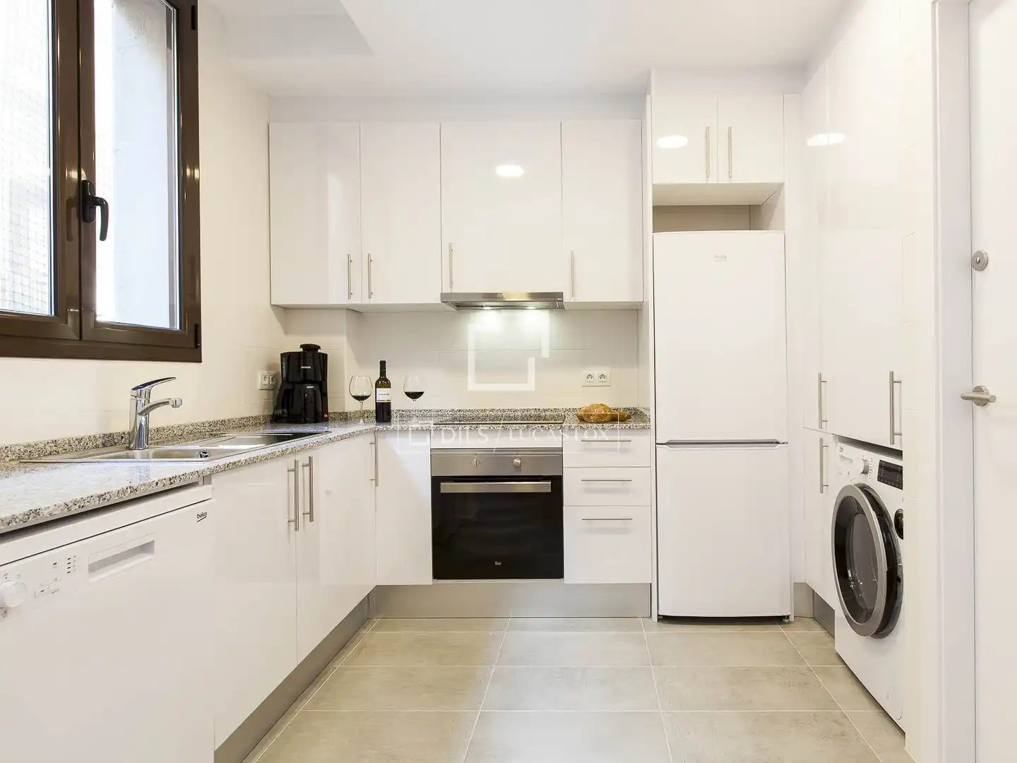 Cocina de Piso en venta en Barcelona con Aire acondicionado, Amueblado y Balcón