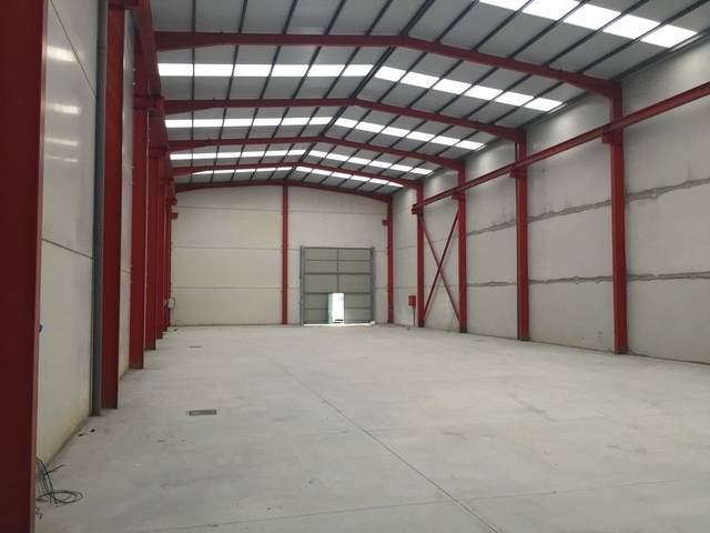 Nave industrial en Alquiler en Avenida Gonzalo Navarro en San Mateo - Castro- O Val