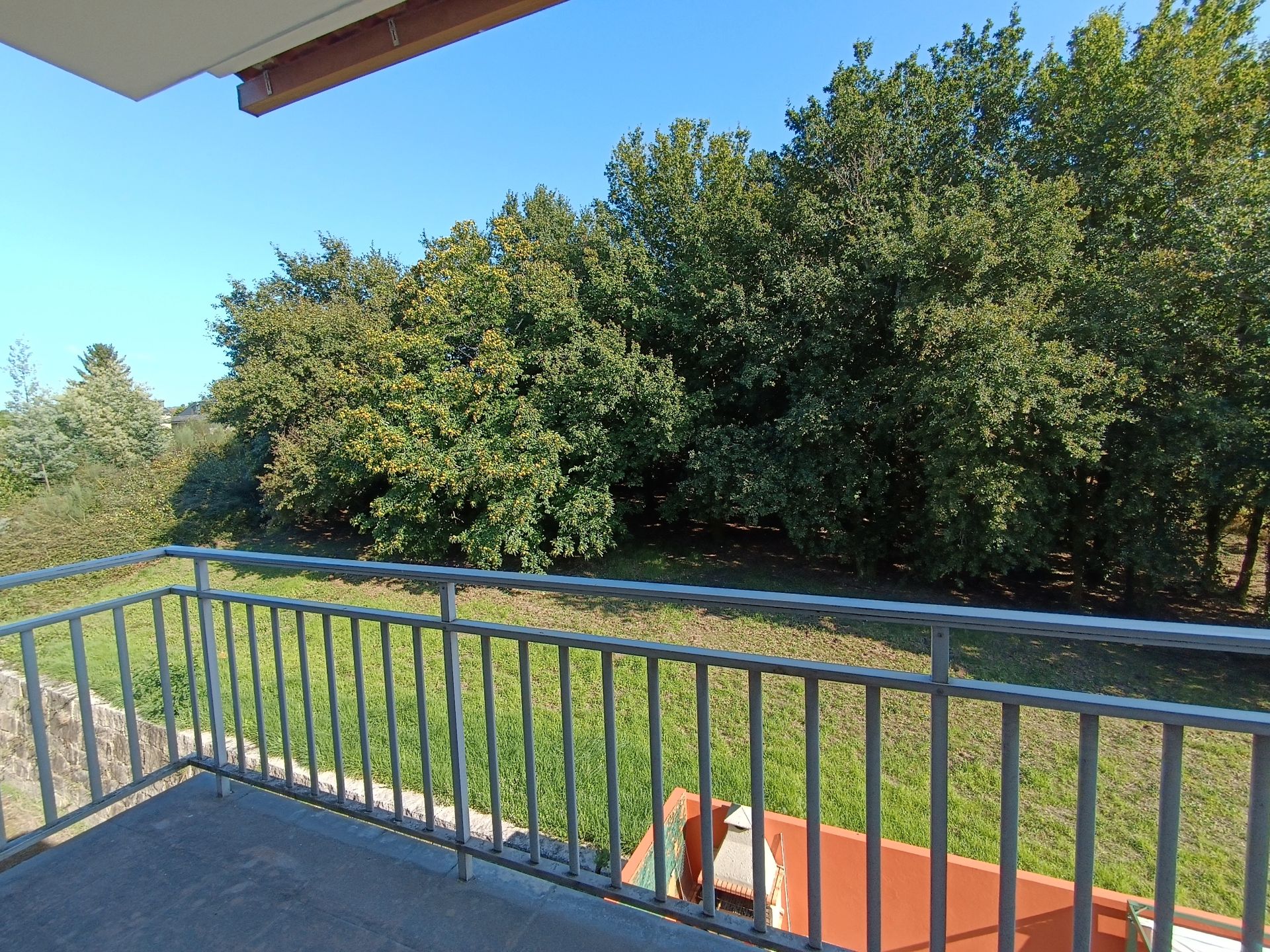 Terraza de Piso en venta en Pontevedra Capital  con Calefacción, Parquet y Trastero