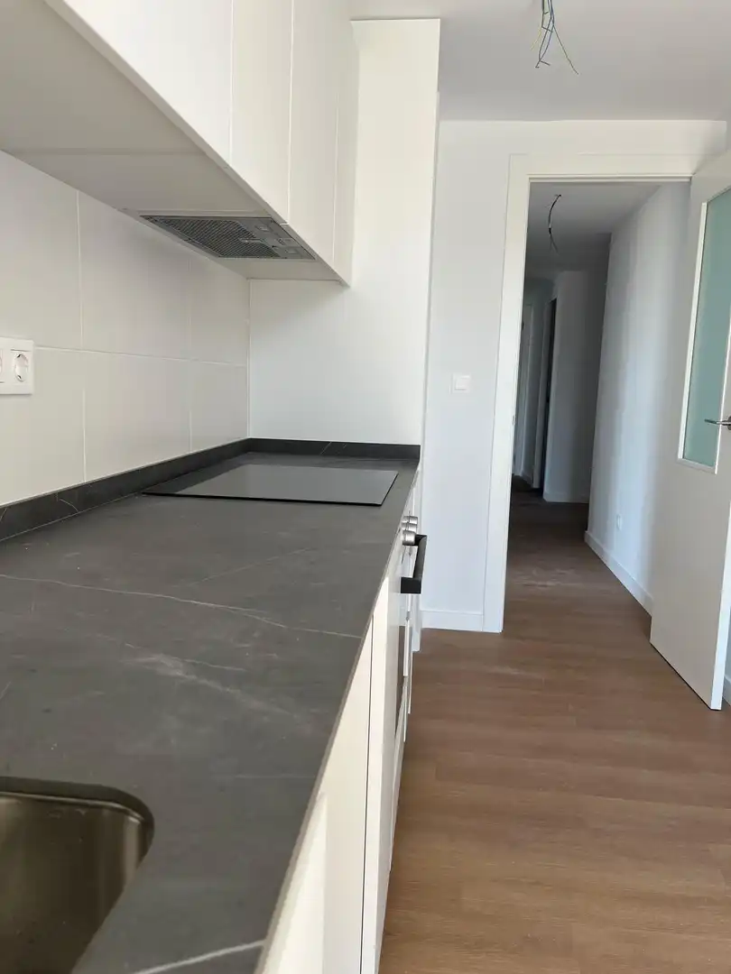 Küche von Wohnung zum Verkauf in Castellón de la Plana / Castelló de la Plana mit Klimaanlage