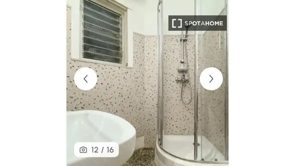 Habitació a La Nova Esquerra de l'Eixample