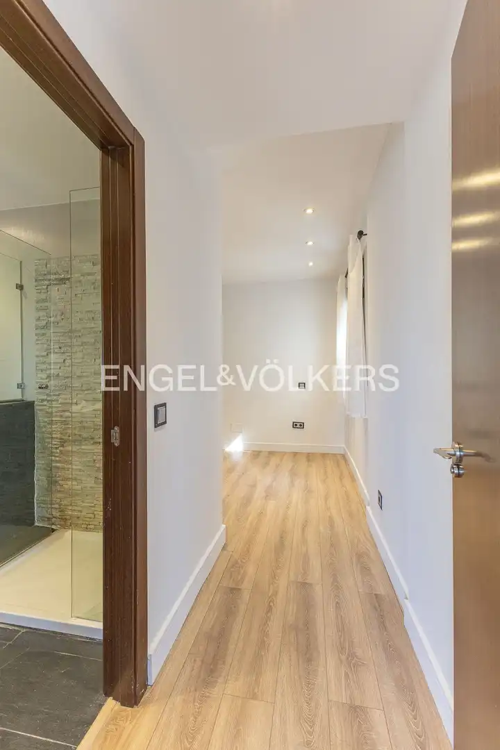 Flat for rent in Madrid  with Air Conditioner, Heating and Parquet flooring