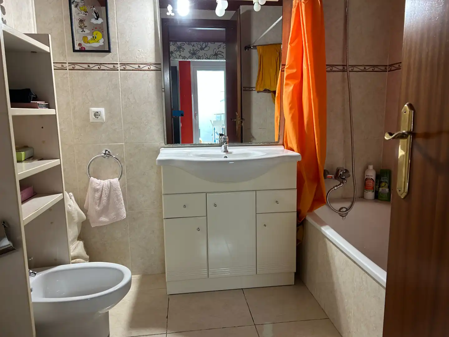 Baño de Apartamento en venta en Llançà con Aire acondicionado, Calefacción y Terraza