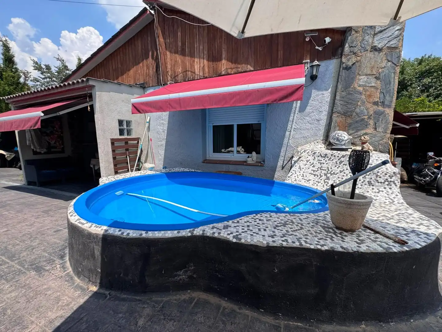 Piscina de Casa o chalet en venta en Riells i Viabrea con Aire acondicionado, Calefacción y Jardín privado