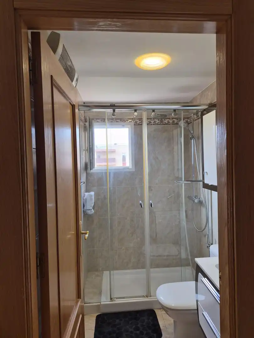 Baño de Piso de alquiler en Molina de Segura con Terraza y Trastero