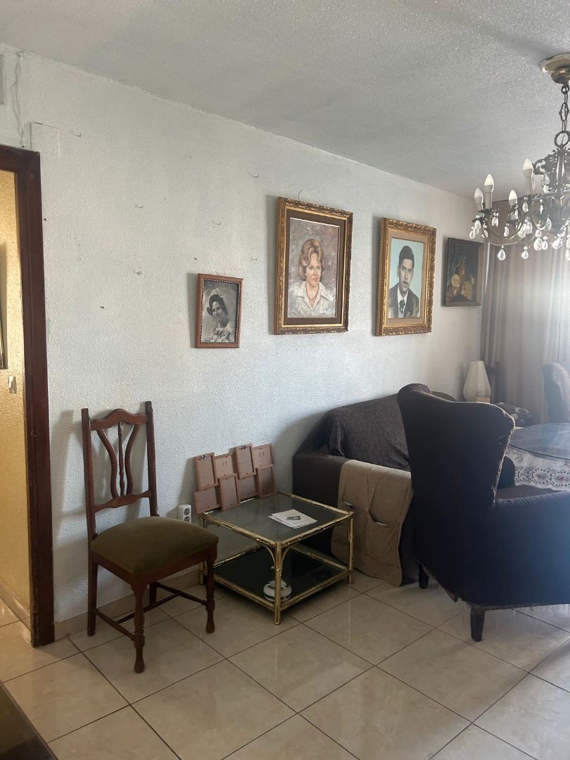 Sala d'estar de Àtic en venda en  Jaén Capital amb Calefacció, Terrassa i Moblat