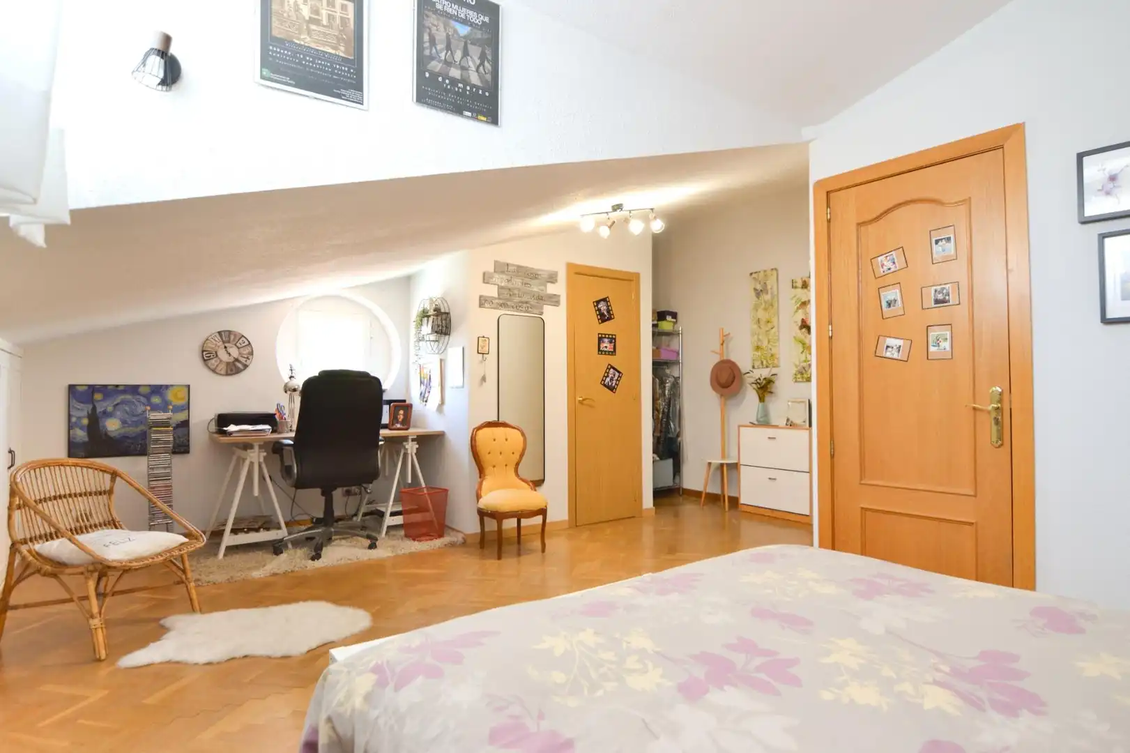 Bedroom of Duplexes for sale in Villanueva del Pardillo  with Air Conditioner, Heating and Parquet flooring