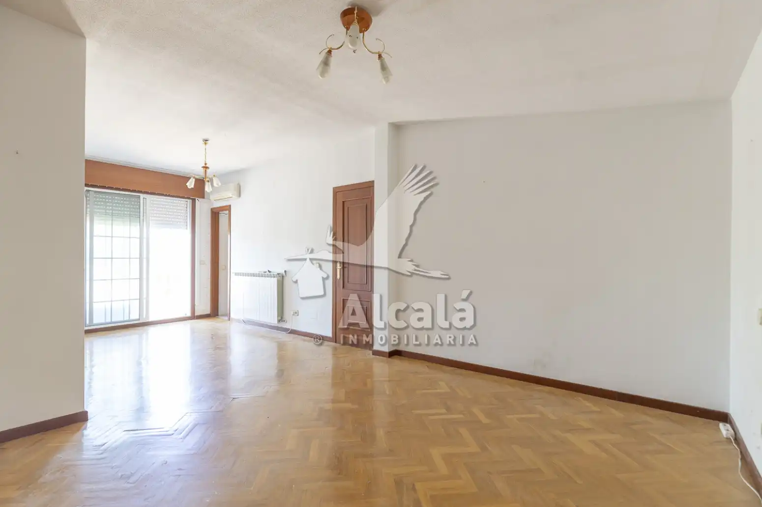 Habitación de Casa adosada en venta en Villalbilla con Aire acondicionado, Calefacción y Parquet