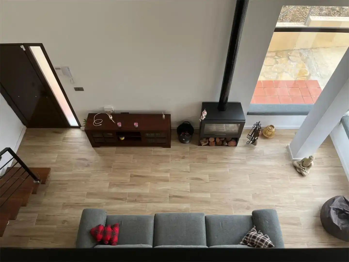 Sala d'estar de Casa o xalet en venda en Siete Aguas amb Balcó