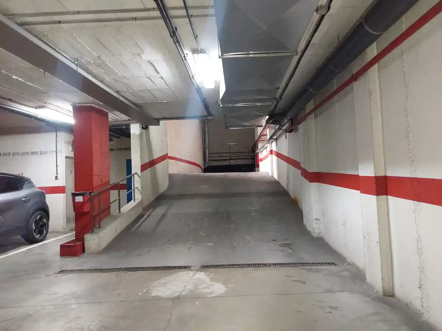 Aparcament de Pis en venda en Algeciras amb Aire condicionat